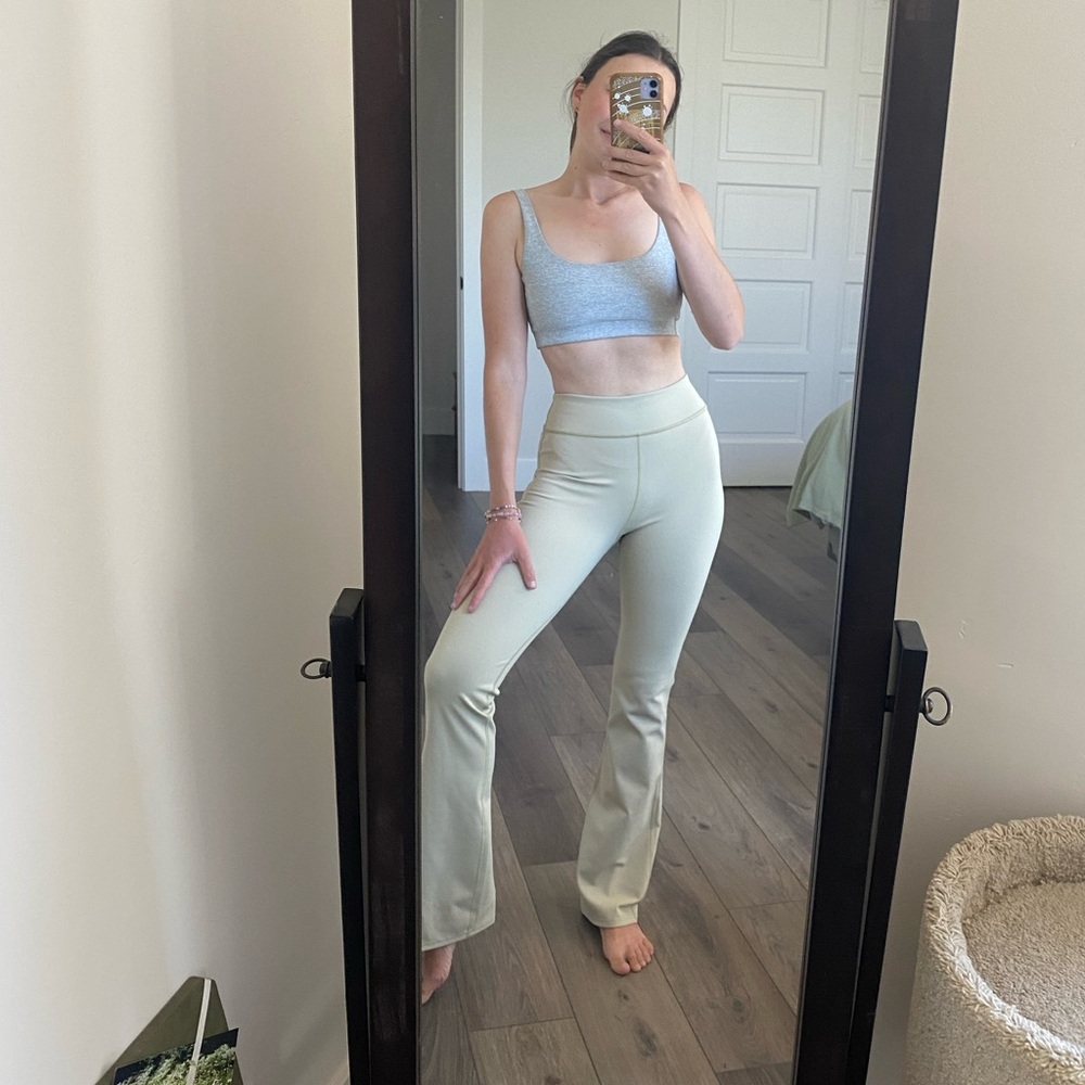 outdoor voices frost knit flare pant